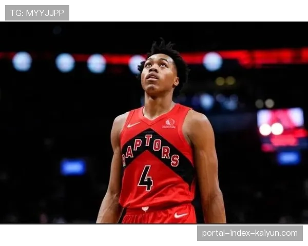 英格拉姆和巴恩斯联手发力，火箭半场领先猛龙7分之多